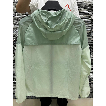 Unisex outdoor windbreaker s kapucňou, polyester, UV ochrana, rýchloschnúci