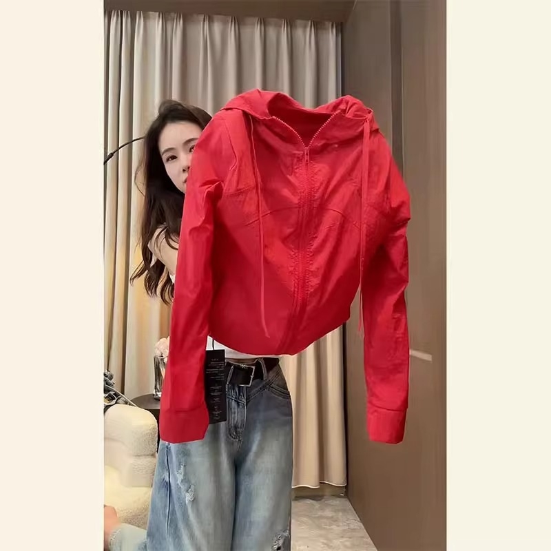 Dámske ľahké polyesterové s kapucňou, voľný strih, dlhé rukávy, zips, ochrana pred slnkom, leto 2025