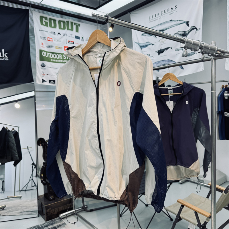 Unisex vanjska jakna s kapuljom (Model 546; Poliester; UPF30+; Brzo sušenje; Prozračna)
