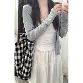 Dámske sako: dlhé rukávy, V-ový výstrih, polyesterová látka, neformálny pracovný štýl, leto 2024