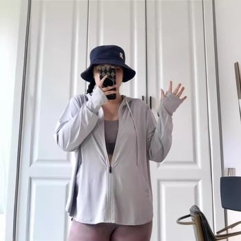 Palton cu glugă pentru protecție solară UPF50+ din ice silk, croială lejeră, lungime medie 65–80 cm, Vara 2024