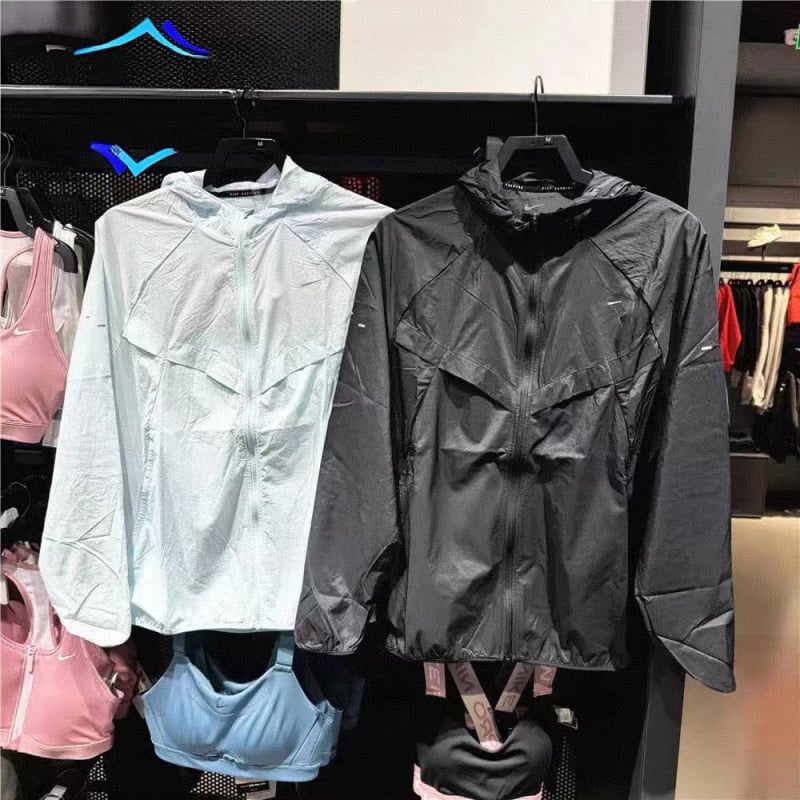 Jachetă de exterior tip windbreaker cu glugă, protecție UV 50+, uscare rapidă, respirabilă, ultraușoară