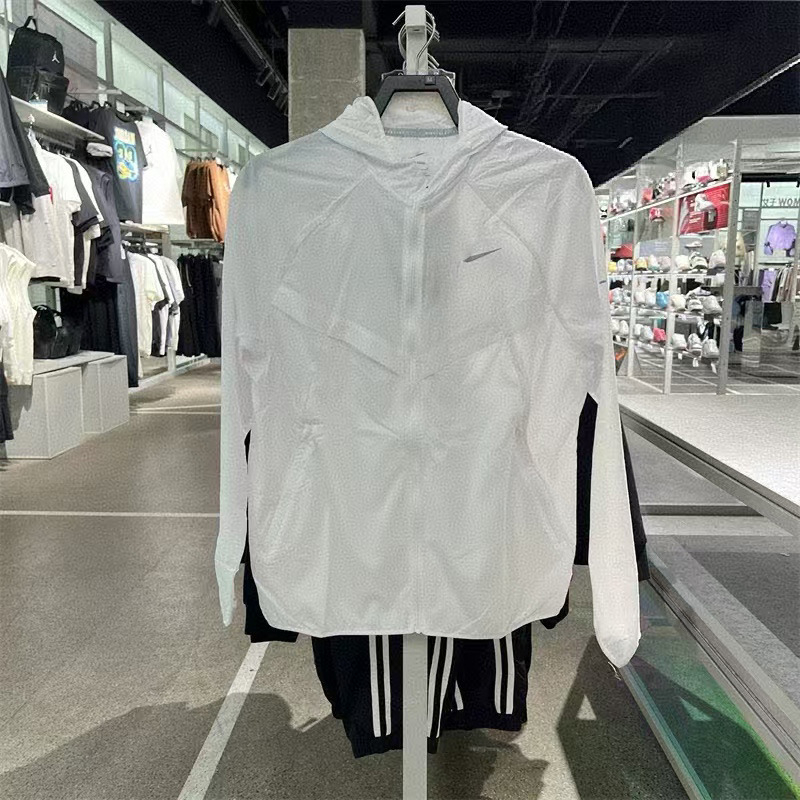 Jachetă de exterior tip windbreaker cu glugă, protecție UV 50+, uscare rapidă, respirabilă, ultraușoară