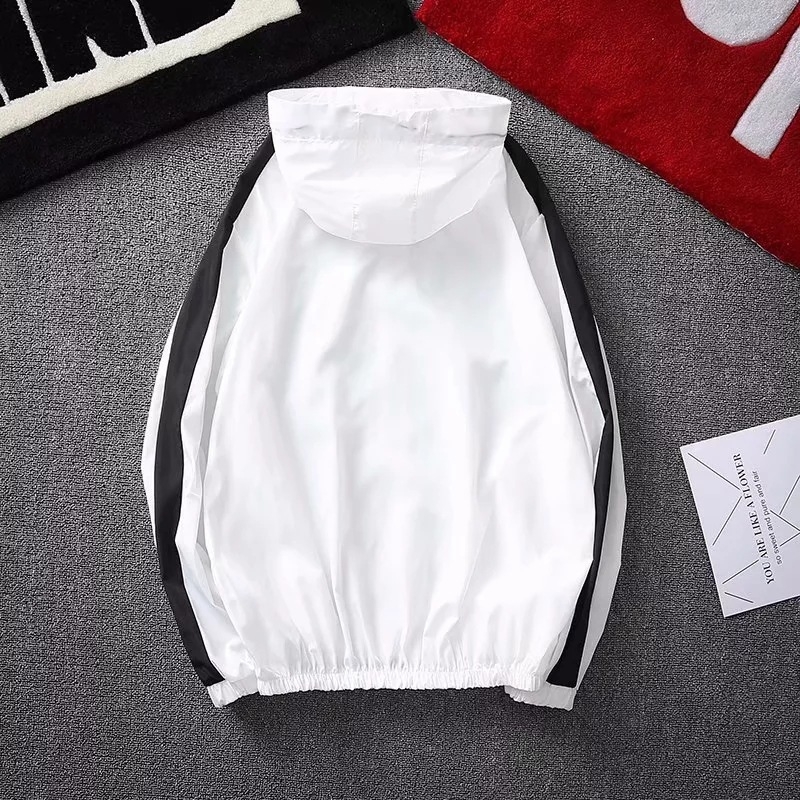 Geacă cu glugă, subțire, amestec de poliester, fermoar, buzunare laterale