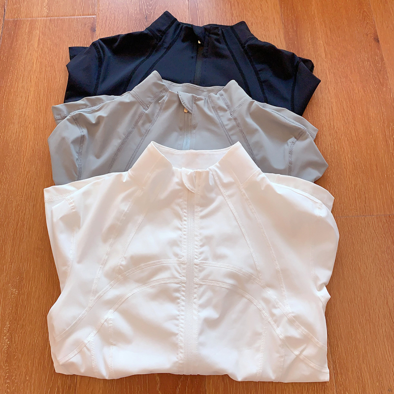 Ženski jakna slim fit, polo ovratnik, jednobojna pletiva od pamuk mješavine s elastanom, ručno pletena