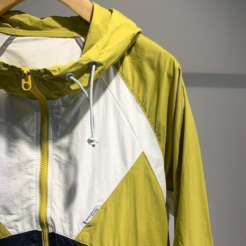 Muška kapuljačasta zimska jakna s Lycra tkaninom i vinylonom, opuštena kroj, za vježbanje