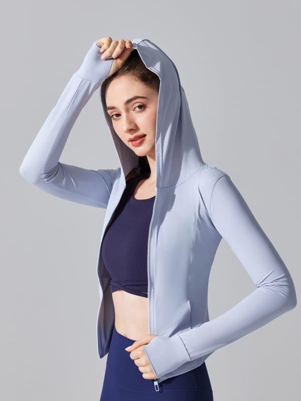 Jachetă de protecție solară cu glugă din nylon UPF50+ — ușoară, respirabilă, rezistentă la vânt; potrivită pentru alergare, yoga, drumeții și ciclism; lungime normală