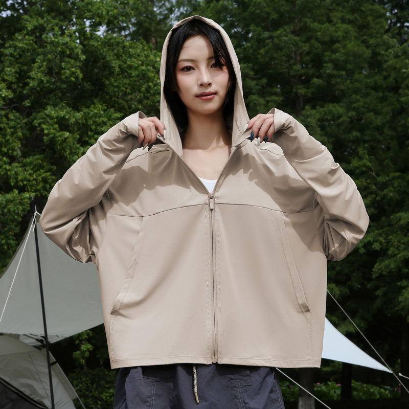 Női napvédő kabát, poliészter rostos anyag, imitációs nylon anyag, hosszú ujjú, szabályos hossz, UPF50+, 2025 nyár