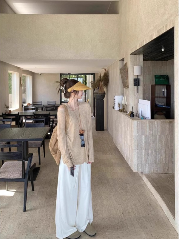 Női lazán szabott hosszú ujjú napsugárvédő póló UPF50+, közepes hosszúságú 65–80 cm, nyár 2025, alapanyag regenerált cellulóz rost + spandex