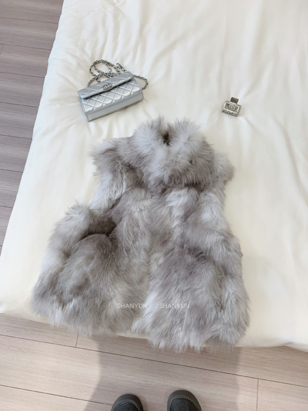 Ženska vesta od poliester tkanine s umjetnim lisicim krznom, ultra tanka, ultra kratka duljina, bez rukava, elegantan gradski stil