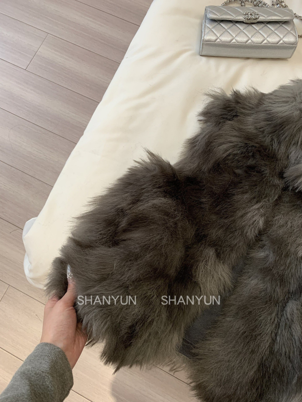 Ženska vesta od poliester tkanine s umjetnim lisicim krznom, ultra tanka, ultra kratka duljina, bez rukava, elegantan gradski stil