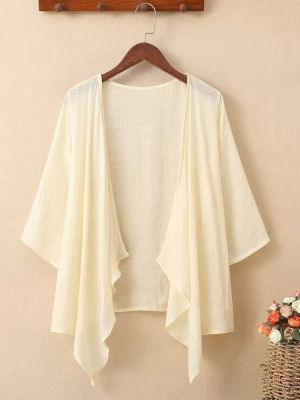 Laza kender kardigán 70–80% kender tartalommal, 3/4-es ujjú, hossza 50–65 cm, nyári 2025 kollekció