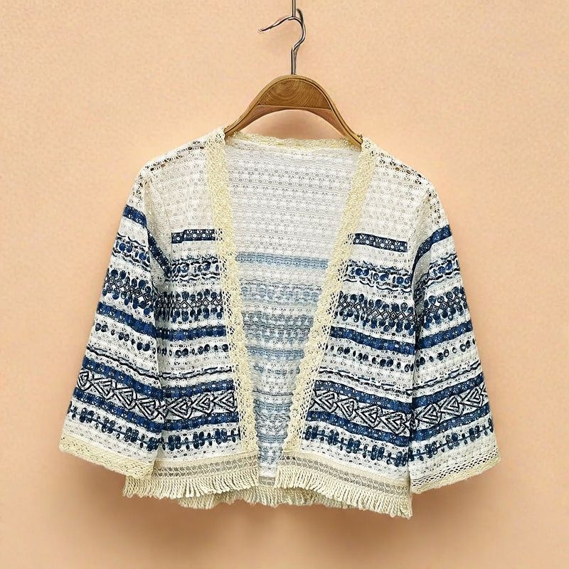 Pamutból készült etno stílusú kardigán, rövid szabású, hosszú ujjú, színösszehangolt mintázat