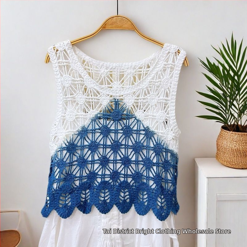 Csipkés kardigán etnikus stílusban, V-nyakú, harang alakú ujjak, anyag Tencel Lyocell, karcsúsított szabás