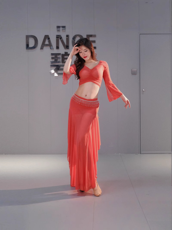 Vježbana haljina za belly dance – set, proljeće 2025, tkanina Water Yarn, glavna tkanina Drugo, udio 30–50%, Elegantni stil, Svježe i slatko