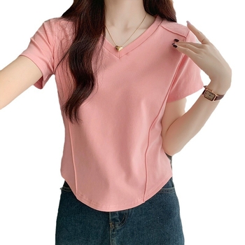 Ženski T-shirt u korejskom stilu sa asimetričnim rubom, uskog kroja, V-izrez, pamuk-elastan