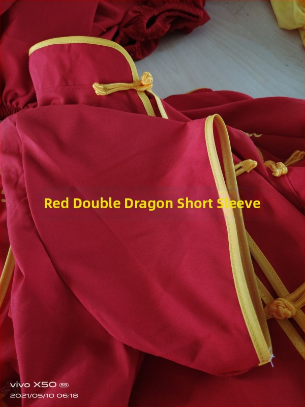 Unisex kostým pre bubnovanie a tanca draka a leva pre folklórny tanec; plošný materiál; jar 2025; vhodné pre vek 35–39 rokov