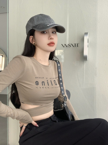 Damska majica s dugim rukavima, tisk tekstom, pamuk-elastan smjesa, slim fit, okrugli izrez