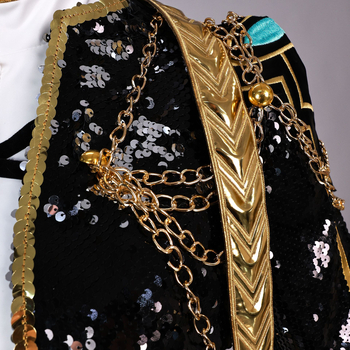 Cosplay kostīms – démonu mednieku raganu grupa, iedvesmojusies no K-Pop meiteņu grupas; poliesters, 95%+ galvenā auduma saturs; pavasaris 2025; produkta kods 123669; piemērots animācijas lellēm un anime lomu spēlēm