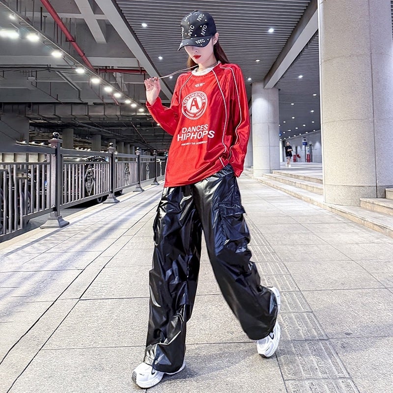 Ținută de street dance toamnă 2025 pentru jazz/hip-hop, croială lejeră, material principal din bumbac 50–70%, bumbac secundar sub 30%, stil casual urban