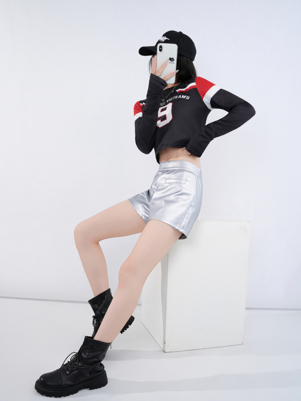 Costum de scenă pentru o trupă de fete, stil coreean street pentru dans jazz, imprimare digitală (amestec fibre chimice; țesătură principală: blană artificială; conținut >95%; țesătură secundară: poliester 95%+; sezon: toamnă 2025)