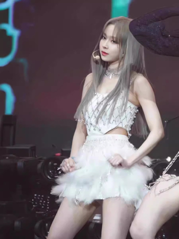 Set rochie cu bretele, în stil aespa, pentru spectacole pe scenă – vara 2023, componența principală a materialului 90–95%, material: altul, stil: hip-hop, tip stil: street fashionista