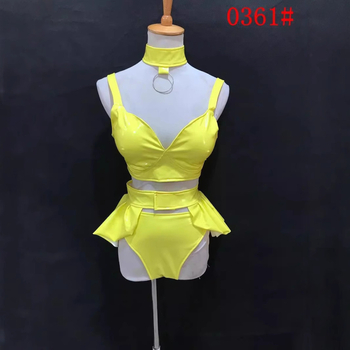 Scenski kostim za folklorni ples od chenille-spandex tkanine, elastičan izgled kože, unisex (Tkanina: Chenille; Glavni materijal: Spandex; Sadržaj: 90–95%; Prigoda: Folklorni ples)