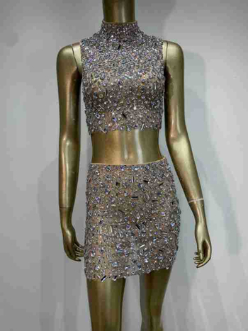 Set de damă cu top scurt și fustă din plasă transparentă cu cristale — stil street, amestec poliester-elastan, Hotfix cristale, primăvara 2024