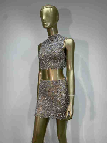 Set de damă cu top scurt și fustă din plasă transparentă cu cristale — stil street, amestec poliester-elastan, Hotfix cristale, primăvara 2024