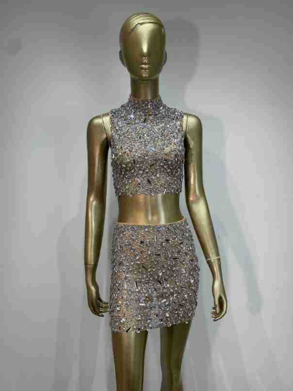 Set de damă cu top scurt și fustă din plasă transparentă cu cristale — stil street, amestec poliester-elastan, Hotfix cristale, primăvara 2024