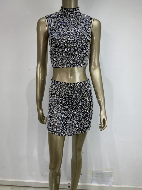 Set de damă cu top scurt și fustă din plasă transparentă cu cristale — stil street, amestec poliester-elastan, Hotfix cristale, primăvara 2024