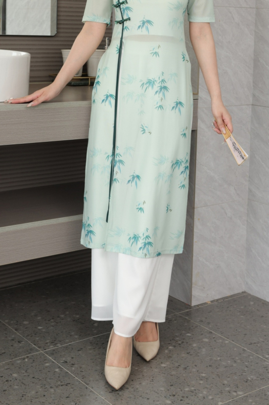 Costum za belly dance s mrežastim materijalom, 90–95% elastan, marka Happy to come out, lansiran ljeta 2022