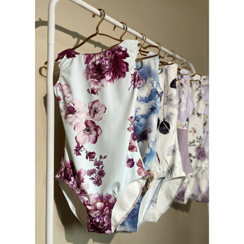 Bodysuit floral pentru femei – Balet, practică de dans, yoga, îmbrăcăminte de dans (Cod C038 • Poliester • Îmbrăcăminte de dans)