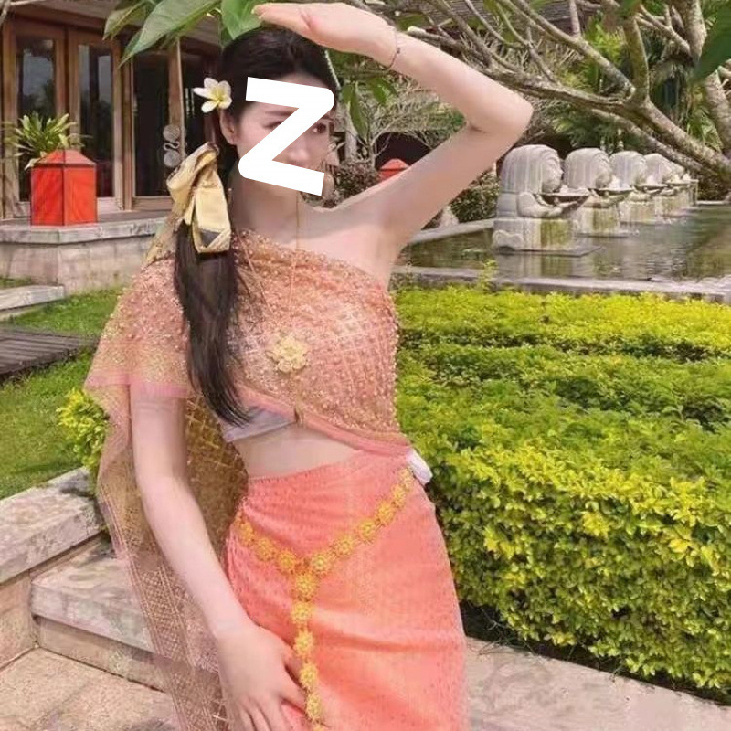 Etno stil scenski set za belly dance – satenski poliester; glavni materijal 95%+ poliester; sekundarni 30–50% poliester; lansirano ljeto 2022