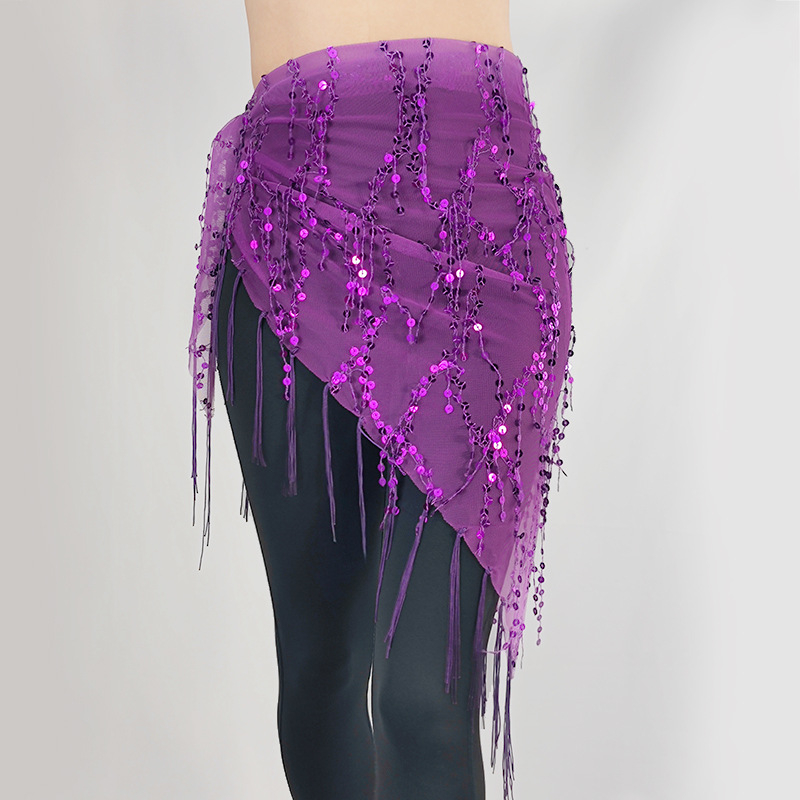 Pretty Dance Orientális tánc deréklánca szegecsekkel és bojtokkal, háromszög kendő, poliészter 70–80%, uniszex, 2023 tavasz