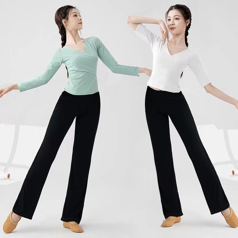 Женски комплект за модерен танц – топ с дълъг ръкав със slim-fit кройка и панталони, Modal плат с памучна подплата (50% памук)