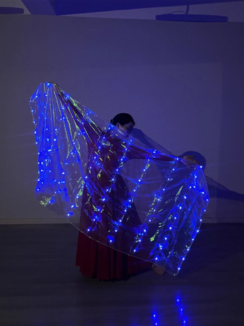 Șal luminos din voal de poliester pentru recuzita de scenă – țesătură mercerizată, dans oriental/belly dance