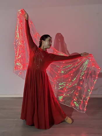 Șal luminos din voal de poliester pentru recuzita de scenă – țesătură mercerizată, dans oriental/belly dance