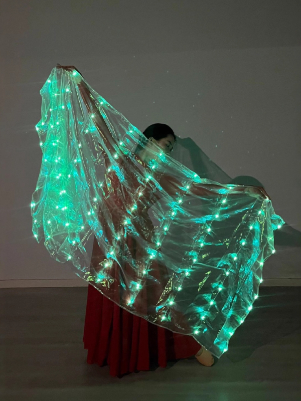 Șal luminos din voal de poliester pentru recuzita de scenă – țesătură mercerizată, dans oriental/belly dance