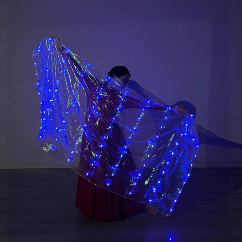 Șal luminos din voal de poliester pentru recuzita de scenă – țesătură mercerizată, dans oriental/belly dance