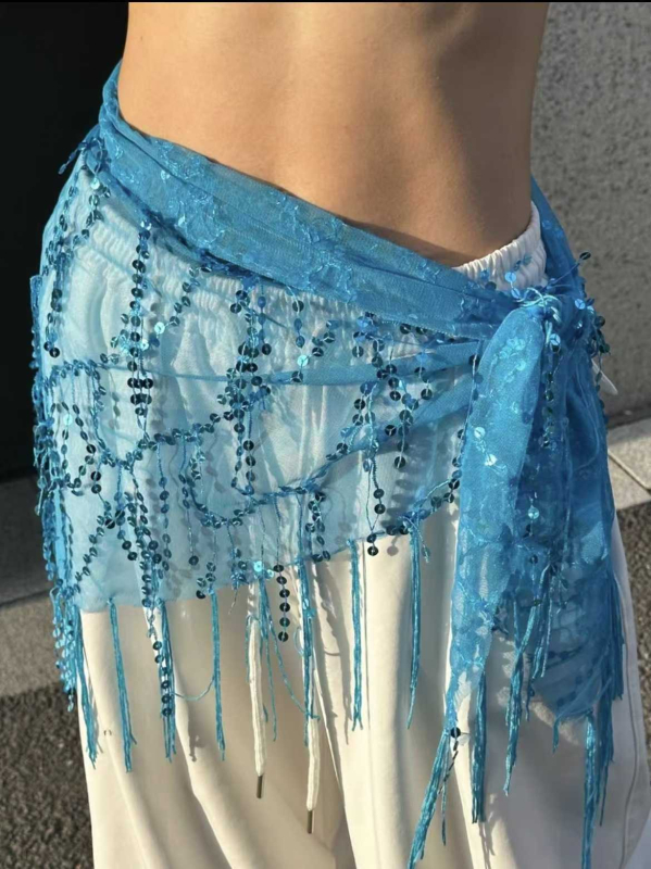 Purtător de talie pentru dans stradal cu paiete și ciucuri - poliester; compoziție principală 50-70% alte materiale; compoziție secundară 30-50% poliester; vara 2024; stil stradal