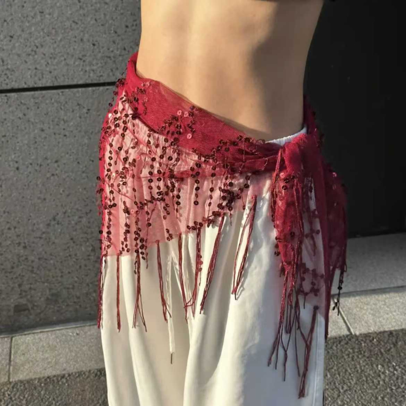 Purtător de talie pentru dans stradal cu paiete și ciucuri - poliester; compoziție principală 50-70% alte materiale; compoziție secundară 30-50% poliester; vara 2024; stil stradal