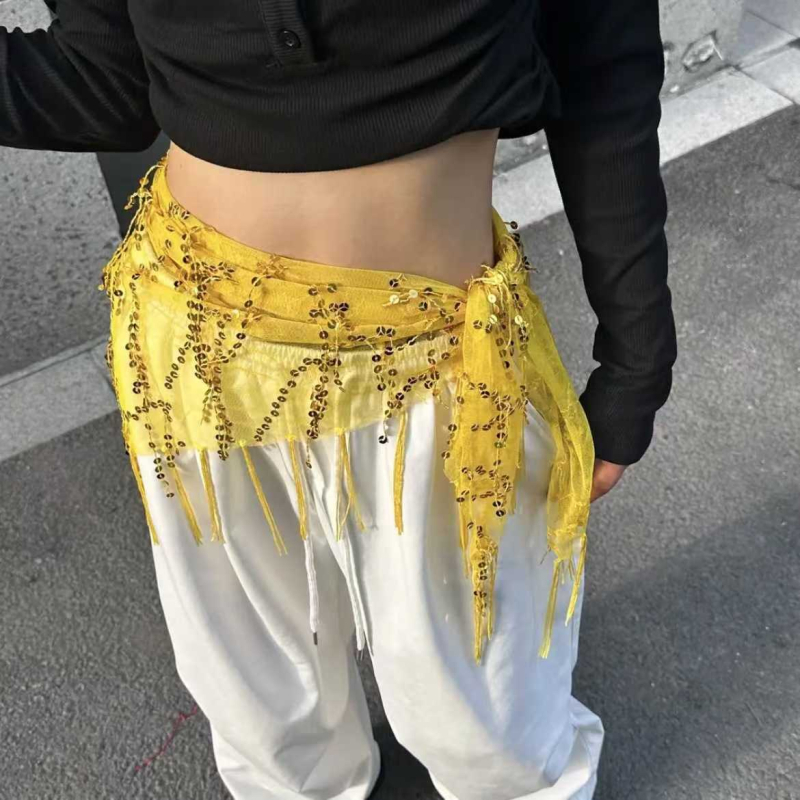 Purtător de talie pentru dans stradal cu paiete și ciucuri - poliester; compoziție principală 50-70% alte materiale; compoziție secundară 30-50% poliester; vara 2024; stil stradal