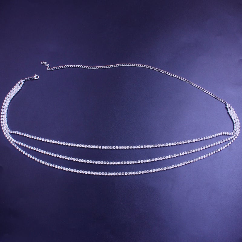 Kūno grandinė juosmeniui – moterų daugiasluoksnė grandinė iš lydinio, elektroplakavimas, balti kristalai ir platinos brangakmeniai