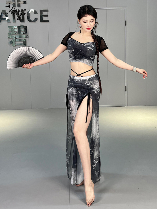 Set za Belly Dance za žene s dugom suknjom, tiskana mrežasta tkanina, najlon 70–80%, ljeto 2024