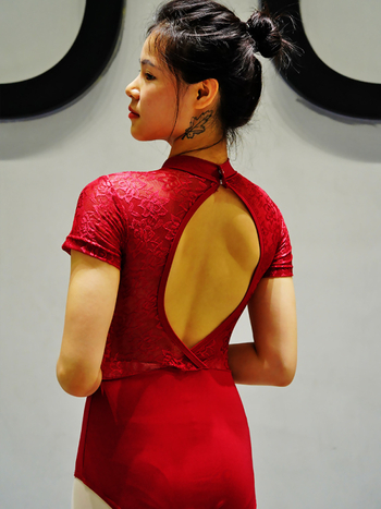 Čipkasti leotard za balet i ples, jedinstveni plesni bodi za moderne plesove plesove? (Brand: E-lin Dacing / Yiling Dance; Materijal: mješavina kemijskih vlakana; 90% najlona; Podstava: mliječni svila; Wzor: jednobojni; Pogodno za: balet, Belly Dance, lati