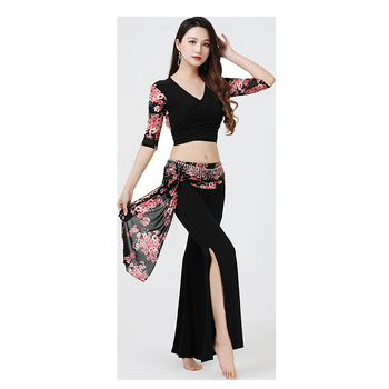 Costum de dans belly dance cu imprimeu floral și pantaloni cu deschidere, material modal cu 30–50% elastan, colecția iarnă 2023