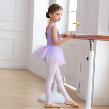 Costum de balet pentru copii cu body din nylon și tutu cu paiete; material nylon, tratare moale, pentru fete 3–8 ani