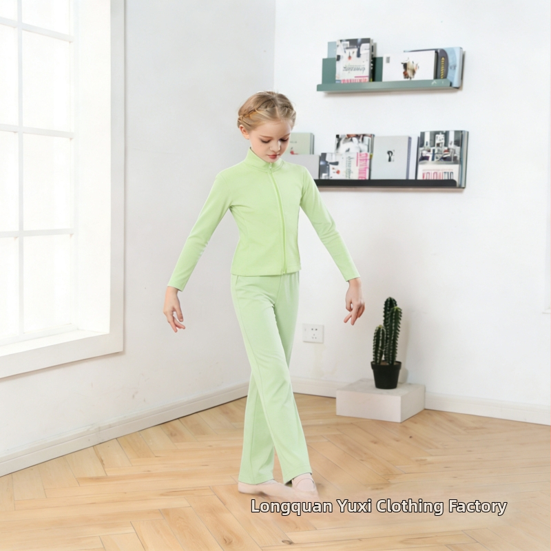 Detské baletné tréningové sako s dlhým rukávom, stojací golier a zips, nylon 75%, jemný povrch, pre deti nad 8 rokov, Zima 2025