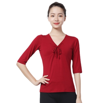 Топ за модерни танци, модал-вискозна смес с 4,5% еластан; едноцветен модел; за възрастни дами; подходящ за сценични костюми, латински и народни танци.